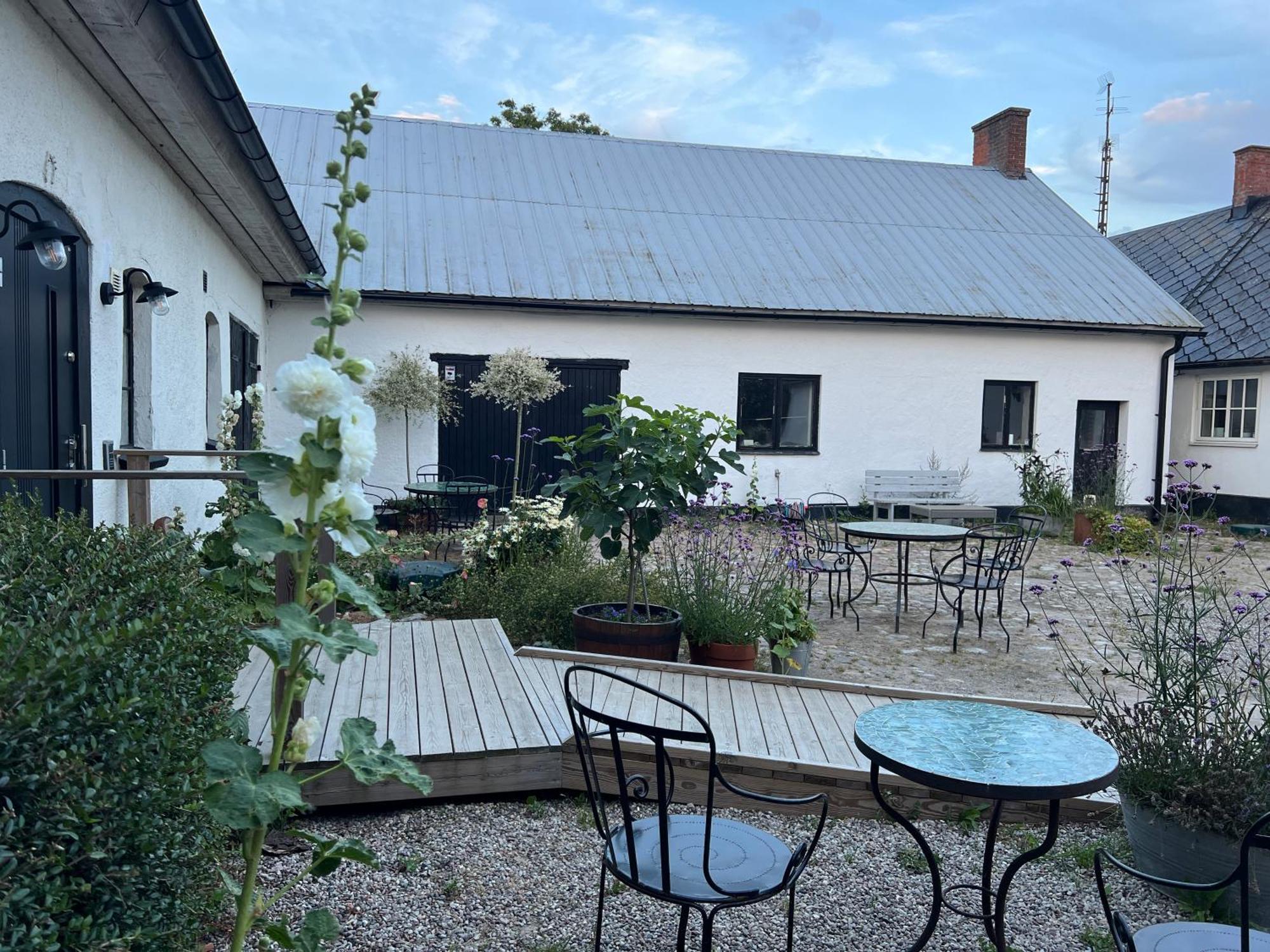 Backadal Gard Bnb Ystad Eksteriør billede